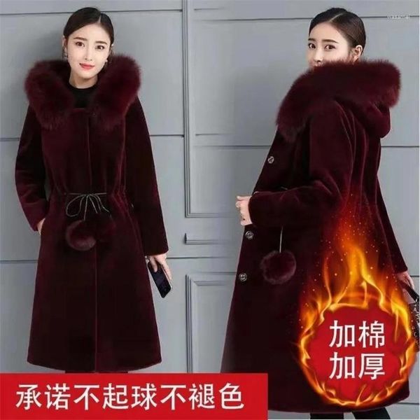 Casaco de pele feminina de vison de comprimento médio 2023 outono inverno veludo casaco com capuz falso feminino fino moda engrossar a538
