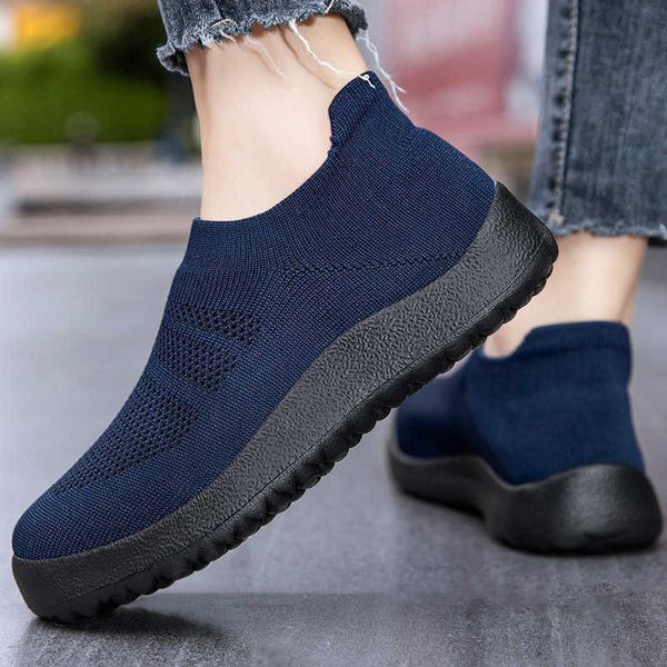 Кроссовки для мужчин 2023 Новые кроссовки Мужчины легкие Zapatillas Hombre Slip on Sports Tennis для мужчин повседневные кроссовки 230803