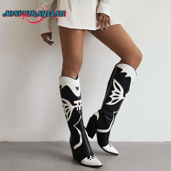 Stivali Retro Patchwork Stivali da cowboy occidentali al ginocchio per le donne Modello Cowgirls Dress Street Point Toe Scarpe vintage da donna 230809