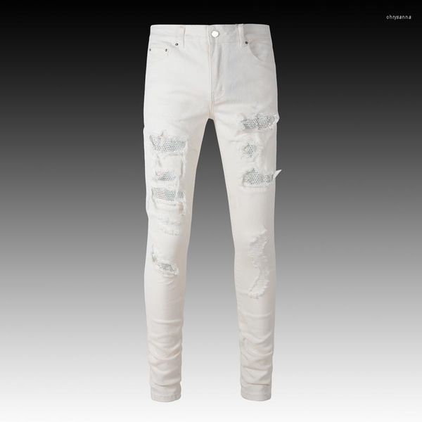 Jeans Masculino Moda de Rua Calças Masculinas Brancas Elásticas Slim Fit com Orifícios Rasgados Patch Marca Marca Hip Hop Calças Jeans Stretch