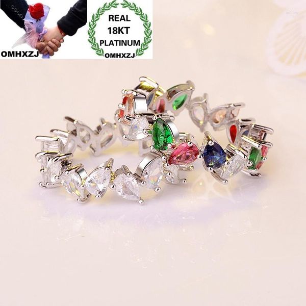 Cluster-Ringe OMHXZJ Großhandel Europäische Mode Frau Mädchen Party Geburtstag Hochzeitsgeschenk Wassertropfen Bunte Zirkon 18 Karat Weißgold Ring RR900