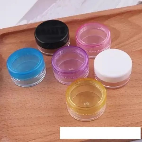 Оптовые пластиковые косметические банки с цветными крышками для упаковки контейнера для кремов/образец/макияж/блеск LL
