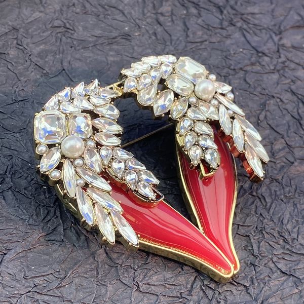 PINS Брошет Angel Wings Style Retro Fashion Brooch Europe и ювелирные изделия США для женщины 230809