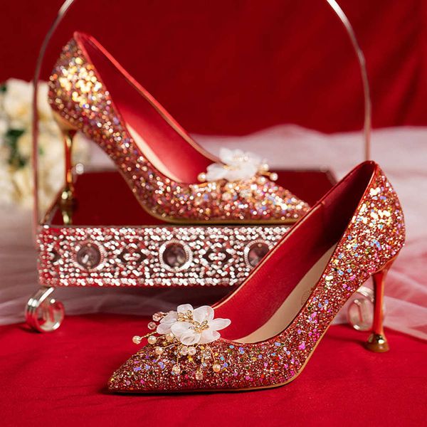 2023 Yaz Yeni Moda Fransız Kırmızı İki Giyim Düğün Ayakkabıları Rhinestone Sollu Ağız Seksi Yüksek Topuk Gelin Ayakkabı 230811