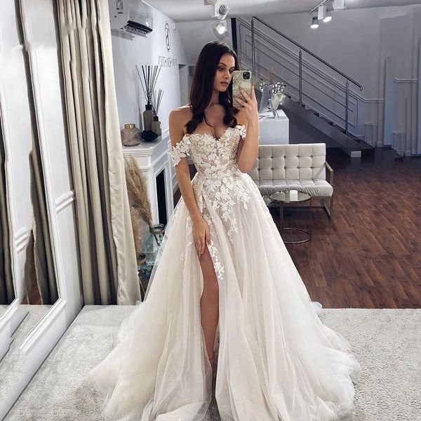 Çiçek Seksi Off Omuz Dantel Aplike Plaj Gelinlik Boho Yan Yüksek Slit Gelinlikler Kolsuz Vestidos De Novia