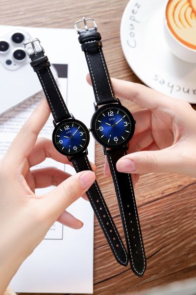 Reloj de cuero impermeable para hombre y mujer, informal, sencillo, con cinturón, de cuarzo, resistente al agua