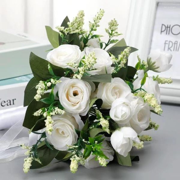 Dekorative Blumen Brautblume Westyle Mori Rose Bouquet und Seidenband Hochzeitsmittelstudio Party Po Shoot Requisiten