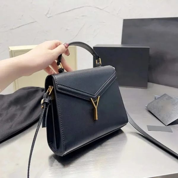 Дизайнерская модная сумка YSLEMY BAGUS LUXURYS Сумка сумки для плеча Cassandras сумки Mini Black Women Dembags Designer Totes Металлические буквы по кросс куди