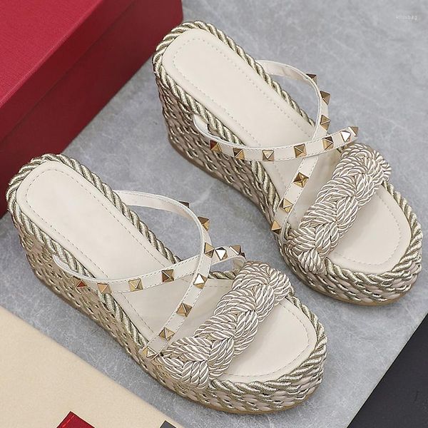 Scarpe eleganti Spenneooy Summer Fashion White Color Round Toe Weave Weave Weave's Cross's Cross Rivet Lace-Up Bacth Mouth Slingbacks