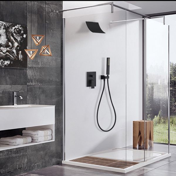 Doccia nera in ottone set da bagno rubinetto da bagno a cascata montata con doccia per doccia per vasca da bagno miscelatore di spruzzo portatile
