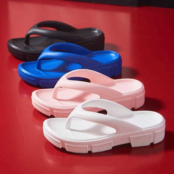 Heiße Sandalen weißer Keil Sommer Flip Flops für Frauen klobige Plattform Clip Zehenschuhe Frau Strand Freiliebe Outdoor Pantoffeln 230417