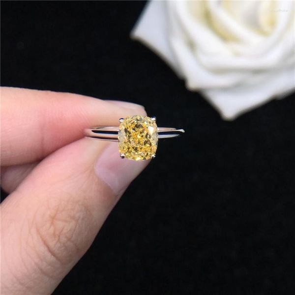 Clusterringe Weißgold 1.5ct Leichte gelbe Diamanten Engagement Frauen lieben Versprechen Juweliergeschenke Partyzubehör für immer brillant