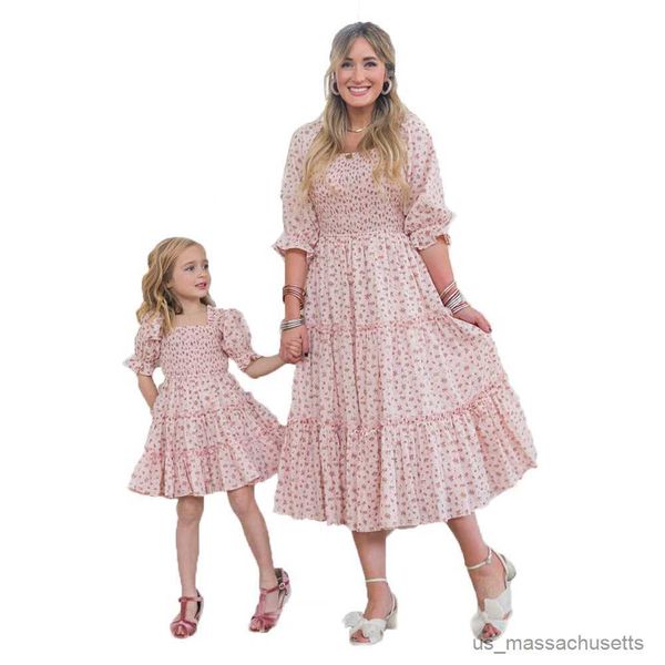 Familienübergreifende Outfits Familienübergreifende Outfits Sommer Mutter Tochter formelles Kleid rosa Grüne Hochzeitsfeier Geburtstagskleid Mom Day Geschenk R230811