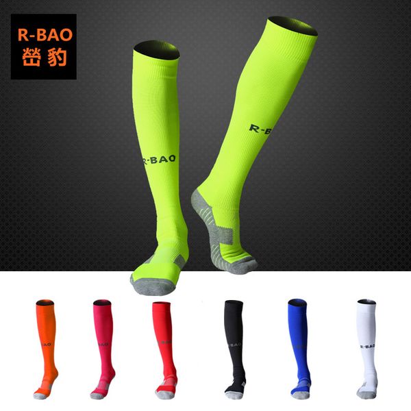 Spor çorapları rb6603 r-bao tarzı yetişkin terry taban futbol çorapları yüksek kaliteli koruma ayak bileği ve baldır futbol çorapları 3 futbol = 1lot 230811
