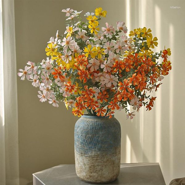Dekorative Blumen 80 cm künstlich kleiner Wildblumen grünes Blatt Hochzeit Home Decor gefälschte Seidenblum -Arrangement schöne Po Requisiten