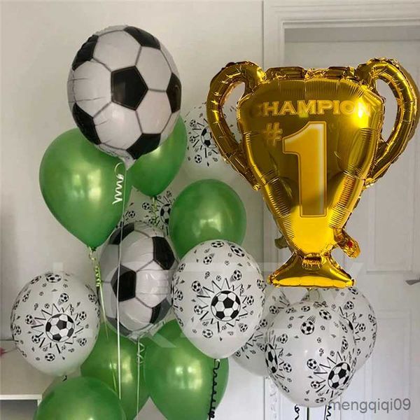 Dekorasyon Altın Kupa Futbol Folyo Balonları Erkek Adam Doğum Günü Dekor Spor Oyunları Hava Topları Globos Bebek Duş Malzemeleri R230811