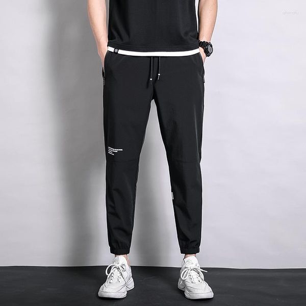 Pantaloni maschili in stile coreano Sports Boys Spese Casual 2023 Summer Shin gambe con cerniera di tendenza che corre Capris