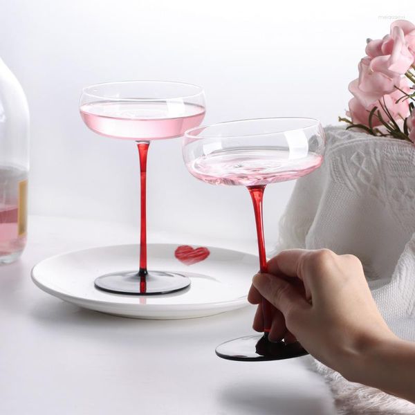 SCHEDE DEL VINE 220 ml Cristallo rosso cocktail nero Calcola champagne Personalità creativa Personalità Martini Coppa di matrimoni Gift