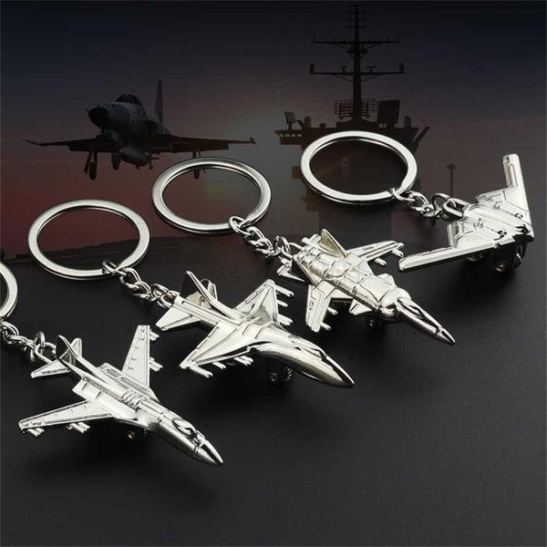 Chaços de chaves de aeronaves de combate aeronaves de combate modelo de combate de combate anel de metal criativo de caça de metal de metal acessórios pendentes