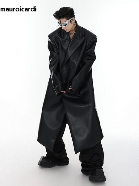 Erkek Ceketler Mauroicardi Sonbahar Serin Yakışıklı Büyük Boy Siyah Parlak PU Deri Trençkot Erkek Omuz Pedleri Lüks Tasarımcı Giyim 2023 230812