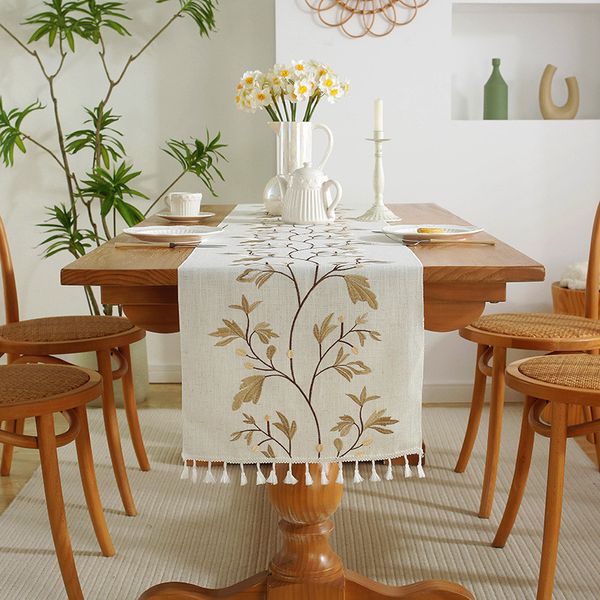 Tischläufer Nordic Stickerei Pflanzentisch Läufer Khaki Blätter Quasten Tee Tisch Matte Baumwolle Leinen Läufer Home Decle Dining Tischdecke 230811