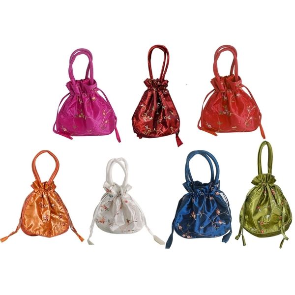 Abendtaschen florale bestickte Handtasche Frauen Vintage Chinese Style Drawschnell -Tasche weibliche farbige Reise Top Griff ein Einkaufstasche 230811