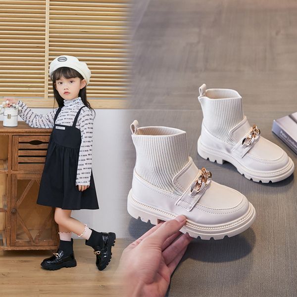 Boots Girls Leather Metal Chain Tecida costura Princess Kids Sofle Sole Children Socks Fashion 230811