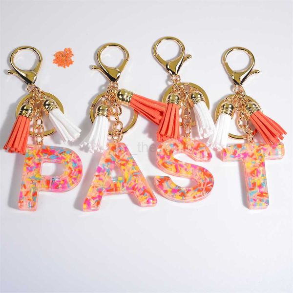 Anahtarlıklar kordonlar renkli uzun şerit 26 harfler anahtar zinciri moda gökkuşağı alfabesi anahtarlıklar zarif püsküller kolye aksesuar araba çantası anahtarlık