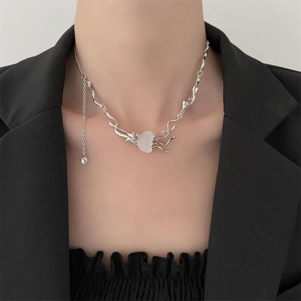 Ketten Trendy Quallen Lava Quasten Anhänger Halskette Frauen Mädchen Geschenk Clavicular Ketten Mode Schmuck Hochzeitsfeier Accessoires