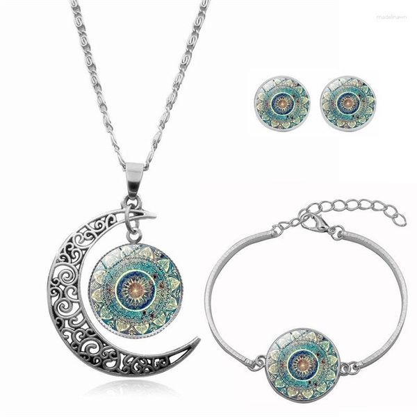 Catene Accessori transfrontalieri Mandala Tempo gioiello Collana set Orecchini Bracciale Bracciale Gioielli a tre pezzi all'ingrosso