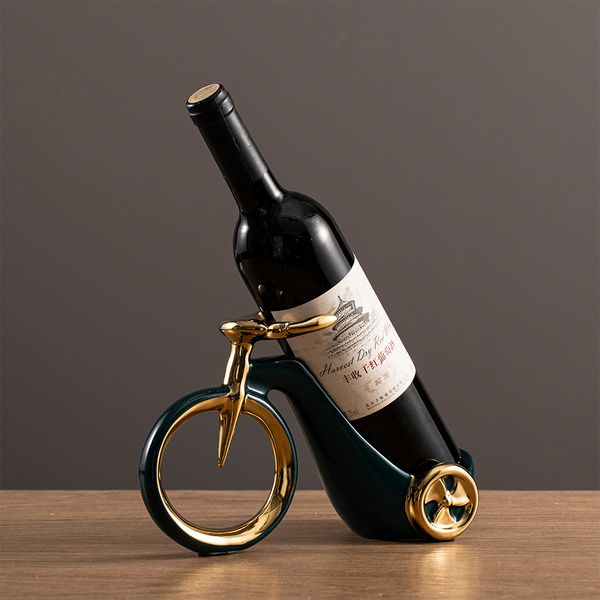 Objetos decorativos Figuras de bicicleta cerâmica Rack de vinho Creative Craft Design de gabinete de escritório de gabinete decoração de vinho moderno Decoração de casa moderna 230812