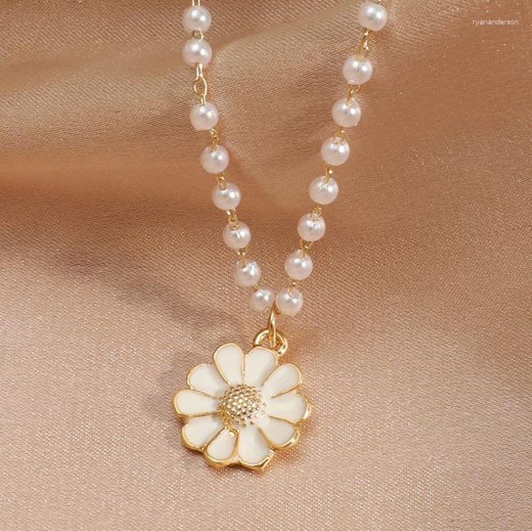 Подвесные ожерелья Жемчужные цветочные ожерелье Корейская версия капает масла хризантема кокер -ключицы.