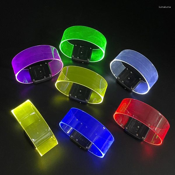 Partydekoration 10pc LED Magnetische TPU druckbare gravierte leuchtende Armbandmusik -Bar Disco -Atmosphäre Requisiten