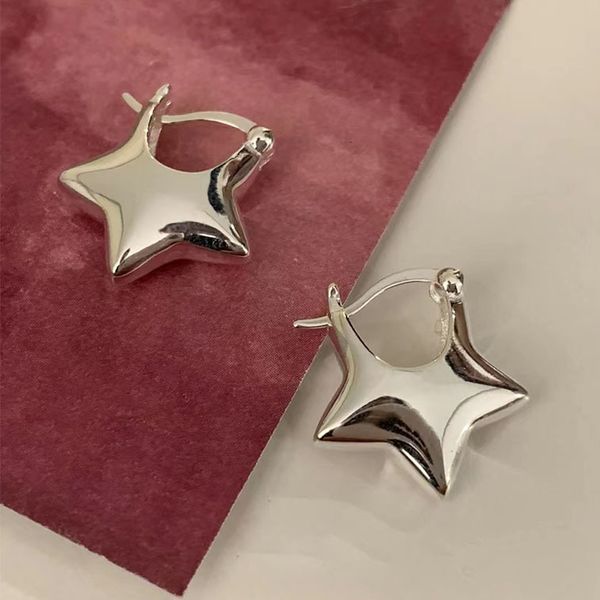 Stud S925 Orecchini a pentagramma ad ago d'argento design alla moda Design Simple Star for Women Girls Jewelry Wholesale 230814