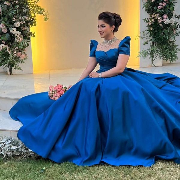 Anmutig blau quinceanera kleider perlennhalte Kurzarm Kleid Riched Satin Prinzessin Vestidos de 15 Anos