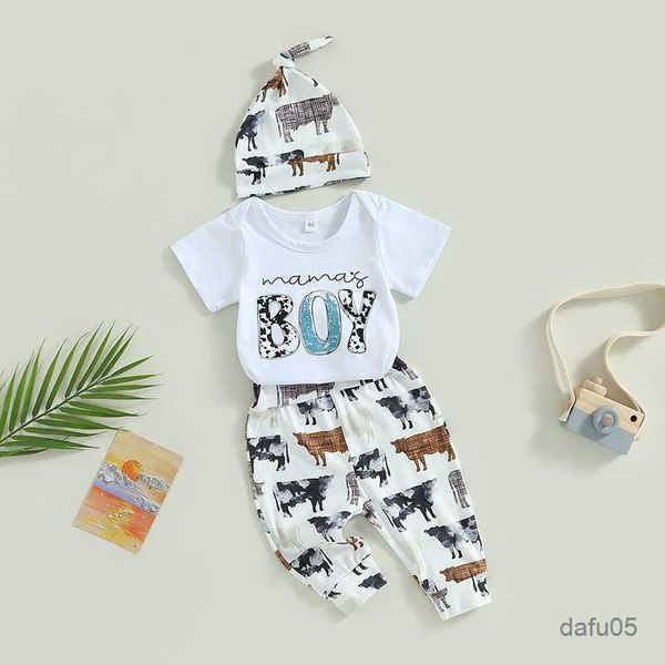 Kleidungssets 0-18m Säuglingsbaby 3pcs Sommer-Jumpsuits Anzugsbrief Druck Kurzärmelen Strampler Kuhdruckhosen Hut R230814