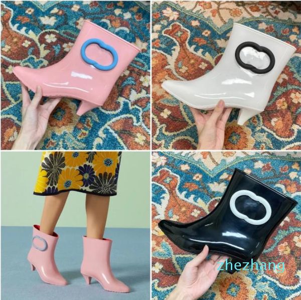 2023 Women Botas de bloqueio designer de luxo rosa Botas brancas de chuva branca moda moda de alta qualidade ao ar livre nas botas de borracha tamanho 35-40