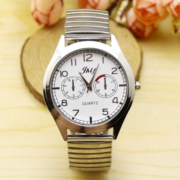 Armbanduhren 100pcs/Los hochwertiges Silber -Gurtgurt -Stahlbandliebhaber Quartz Watch Geschenk für Männer Frauen Großhandel