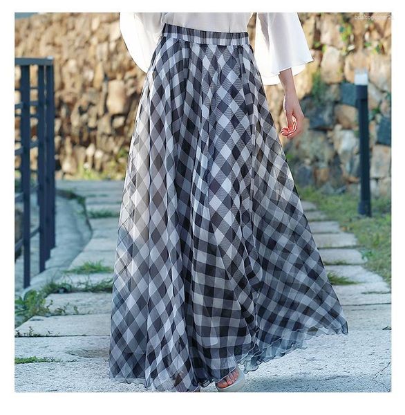 Röcke 2023 Rock für Frauen im Frühjahr Sommer hoher Taille Slim Mid Länge Chiffon Langer roter Plaid frischer japanischer Stil