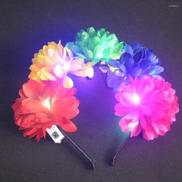 Decoração de festa 1pcs LED Light Up Up Simulation Simulation Flower Holiday Bride Bandan Birthday Headwear Wedding Halloween