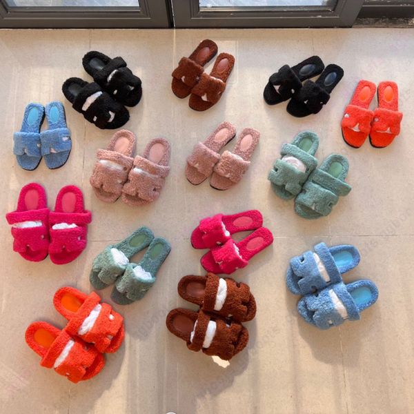 Luxo Slippers Slides Designer Man Homem 2023 Inverno ao ar livre Sapatos de lã plana Sandálias de tosquinho fofinho de tosquinho de chinelos chineares chinear