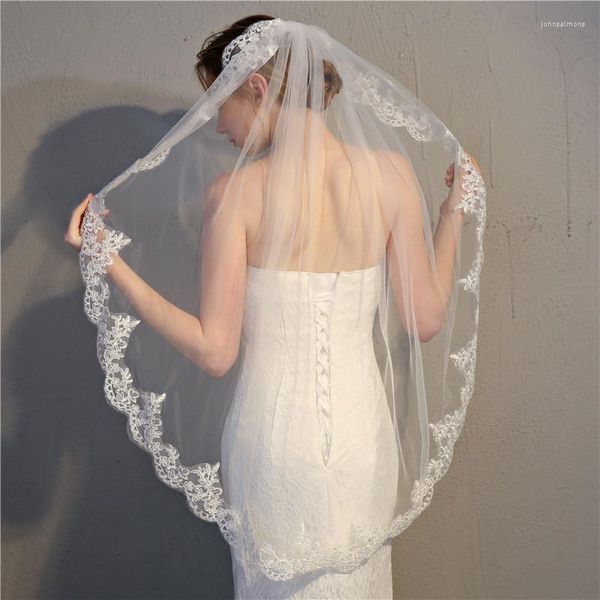 Véus de noiva Branco Ivory em estoque com aresto de renda de aresto de casamento curto véu de acesso Veu da noiva