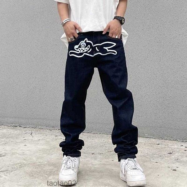 Мужские джинсы Хай -стрит Мужчины летающие собаки принт прямо свободные джинсовые брюки винтажные хараджуку вымытые брюки хип -хоп уличная одежда мужская 39 млрд.