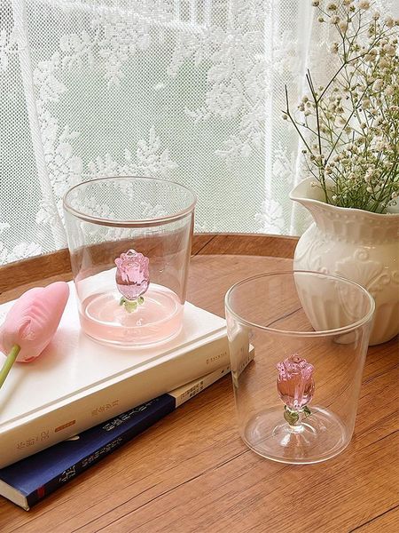 Бокалы вина Трехмерная розовая розовая высококачественная стеклянная стеклянная чашка изящная сказочная фея домашнее молоко кофе питье