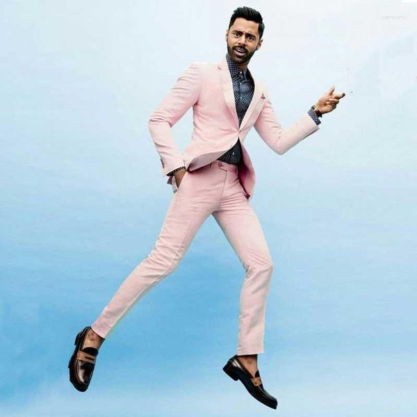 Ternos masculinos mais recentes calças de casaco design homens para casamento cor -de -rosa Blazers noivo Tuxedo Party 2 peça Terno Masculino Trajes de Hombre