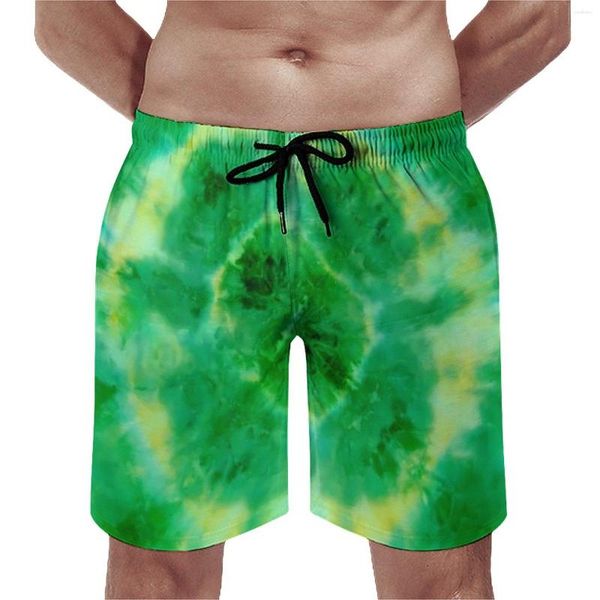 Herren -Shorts Green Tie Dye Board Sommer Abstrakter Druck lässig Strand Männer Sport Fitness Schnell trocknen Custom Trunks