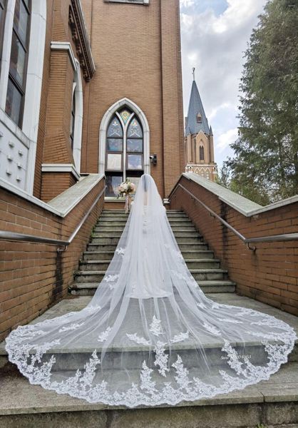 Gelin peçe romantik bir katman 3 metre uzunluğunda dantel düğün peçe aplike kilise tarak mm