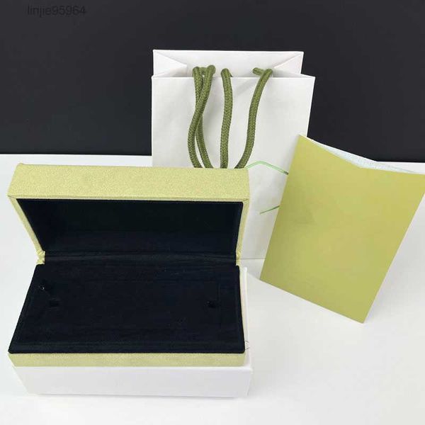Caixa de jóias de designer de marca Clover Brincos de embalagem de colares de pulseiras de qualidade de bolsa de bolsas de pó de qualidade12