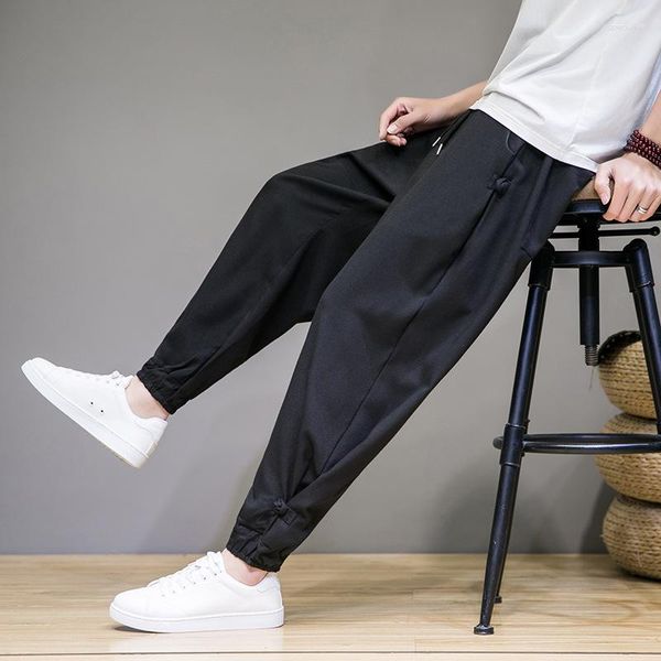 Pantaloni da uomo 2023 in stile cinese sciolto di grandi dimensioni con piastra di cotone larghe gamba con fibbia per piccoli piedi casual uomini