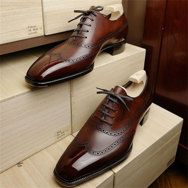 Kleiderschuhe Männer Oxford Schuhe Klassische handgefertigte PU-Spitze Spitze komfortable Nicht-Schlupf-Geschäft braun schwarz für Männer Schuhe 230812